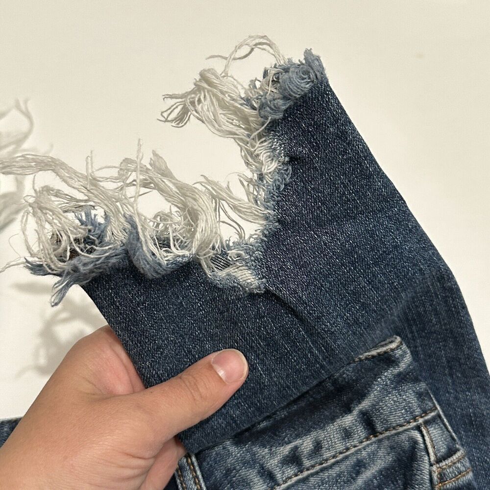 Moussy Womens Size 26 Distressed Mid Rise Cropped Raw Hem Jeans Pants Blue Denim - Picture 4 of 12